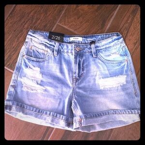 Kensie Distressed Denim Shorts light wash